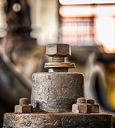 screw-2194519_1920.jpg